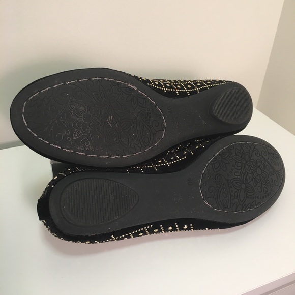 Graceland Round Toe Black and Gold Studded Flats - Picture 6 of 8